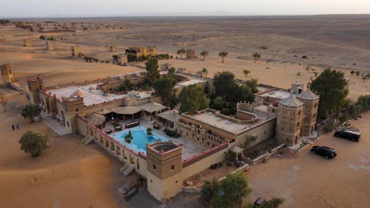 Hotel Cafe Du Sud Мерзуга Экстерьер фото